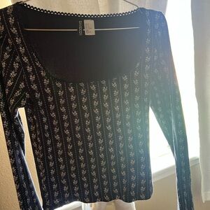 H&M navy Floral Women's Top